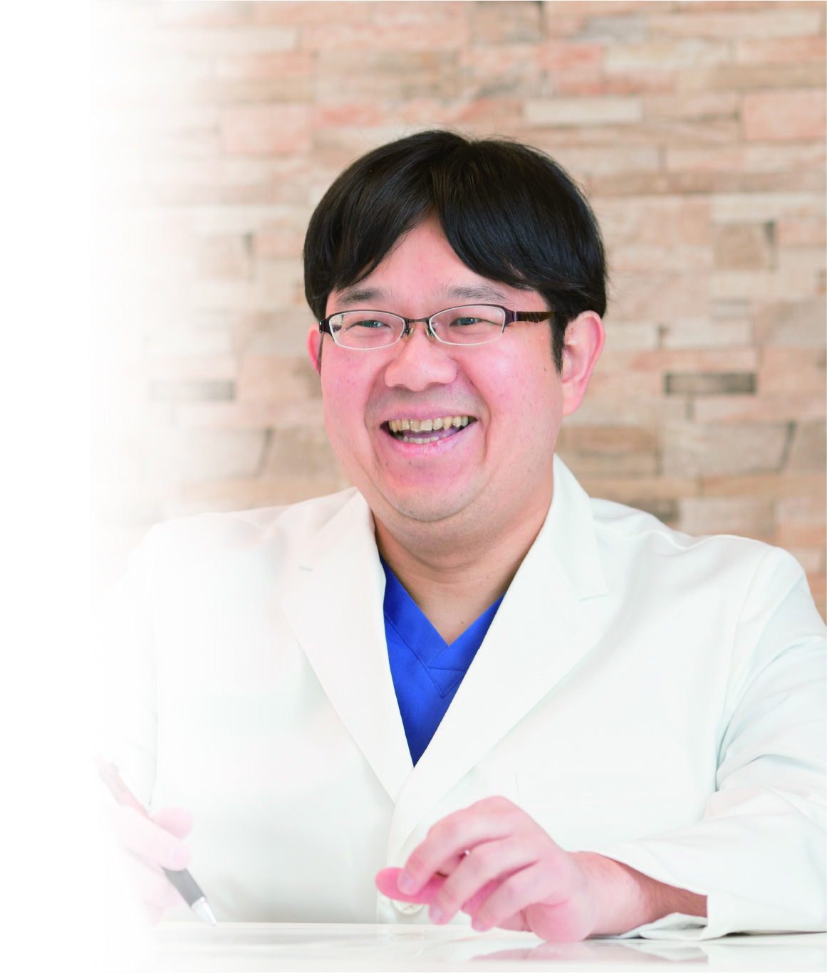 しろやま歯科院長、大久保拓馬